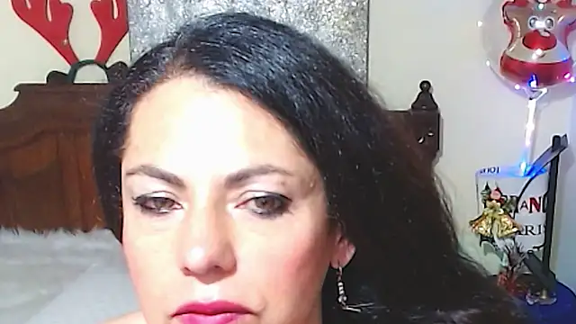 Snapshot of Kokea_jhonss chatting on December 14, 2024, 2:33 am Kokea jhonss online show from December 14, 2024, 2:33 am