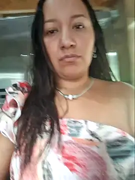 Snapshot of Kenia_0607 chatting on July 5, 2026, 12:15 am Kenia 0607 online show from July 5, 2026, 12:15 am