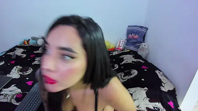 AlessiaBlakee  online show from July 15, 2026, 2:51 am