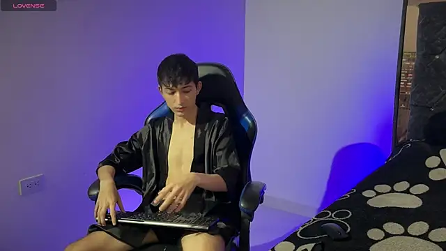 Last alex online show from July 10, 2026, 3:06 am
