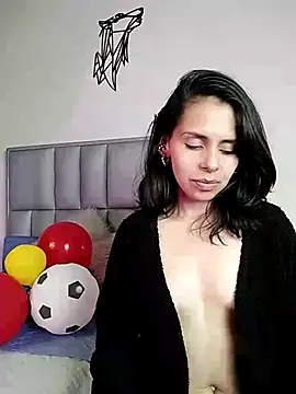 Snapshot of Bianca_Vibe chatting on July 12, 2026, 4:13 am Bianca Vibe online show from July 12, 2026, 4:13 am