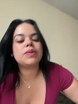 AliceStarshine online show from October 25, 2025, 1:34 pm