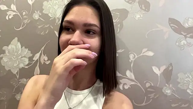 SmileEveryDays online show from July 6, 2026, 9:05 am