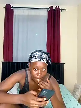 kimwana99 online show from July 5, 2026, 3:52 pm