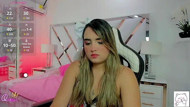 lauren sofiaa online show from July 8, 2026, 7:25 pm