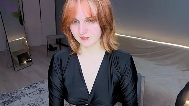 Snapshot of Selene_Graves chatting on July 16, 2026, 1:08 pm Selene Graves online show from July 16, 2026, 1:08 pm