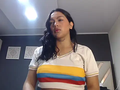 sarajohs online show from July 7, 2026, 2:53 pm