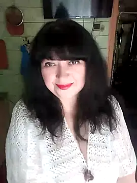 BeautyMilana13 online show from July 7, 2026, 7:56 am