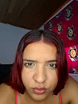 Snapshot of Ale-herrera chatting on July 17, 2026, 1:30 pm Ale-herrera online show from July 17, 2026, 1:30 pm