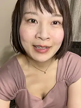 xxmioxx online show from July 15, 2026, 8:27 pm