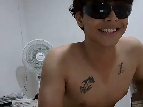 Snapshot of NarcismoXmoon chatting on July 13, 2026, 2:38 pm NarcismoXmoon online show from July 13, 2026, 2:38 pm