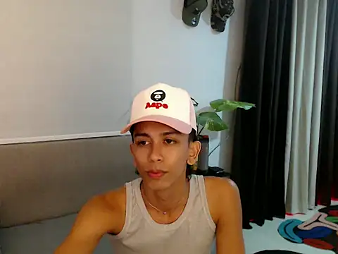 jedfuckerxxx online show from July 7, 2026, 4:10 pm