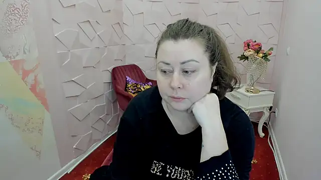 Daniela price online show from July 7, 2026, 12:42 pm