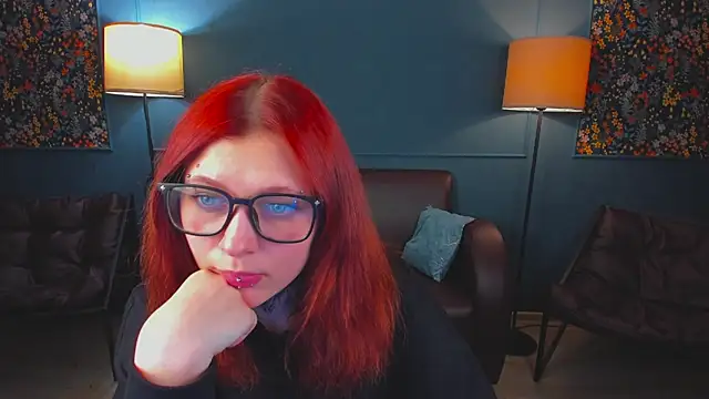 SarahDeen1 online show from July 12, 2026, 10:27 am