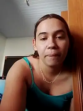 Snapshot of lohlopes chatting on July 18, 2026, 5:43 pm lohlopes online show from July 18, 2026, 5:43 pm