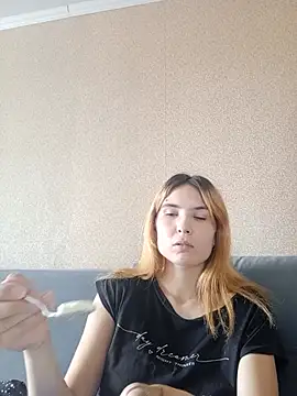Snapshot of Rachel_Bush chatting on July 12, 2026, 9:10 am Rachel Bush online show from July 12, 2026, 9:10 am
