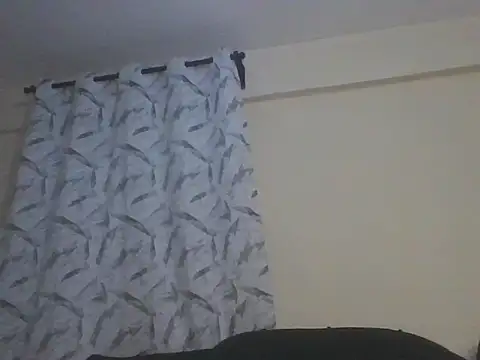 Snapshot of ebony_zuri chatting on July 14, 2026, 7:20 pm ebony zuri online show from July 14, 2026, 7:20 pm