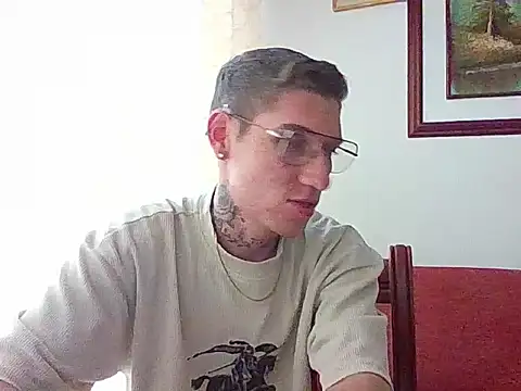 liam carter2 online show from July 10, 2026, 10:32 pm