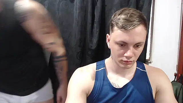 Snapshot of kike_energy chatting on February 24, 2026, 10:32 pm kike energy online show from February 24, 2026, 10:32 pm