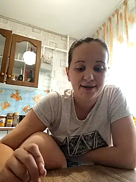 Snapshot of JeanneLoryzia chatting on July 14, 2026, 2:12 pm JeanneLoryzia online show from July 14, 2026, 2:12 pm