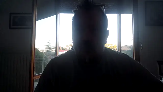 Snapshot of Theitalianpapi chatting on July 13, 2026, 4:12 am Theitalianpapi online show from July 13, 2026, 4:12 am