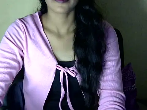 Snapshot of Hayat_K chatting on July 15, 2026, 3:52 pm Hayat K online show from July 15, 2026, 3:52 pm
