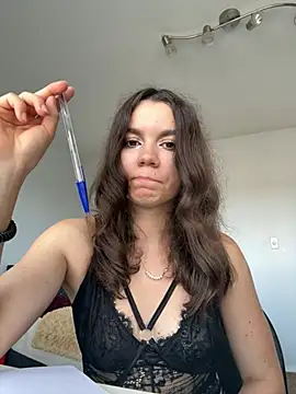 AlexisWinters online show from July 17, 2026, 10:29 pm