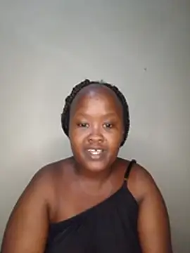 Snapshot of goodtitts chatting on July 25, 2026, 12:33 pm goodtitts online show from July 25, 2026, 12:33 pm