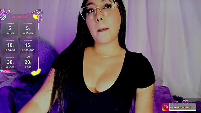 Snapshot of Kim_santana11_ chatting on July 16, 2026, 5:04 am Kim santana11 online show from July 16, 2026, 5:04 am
