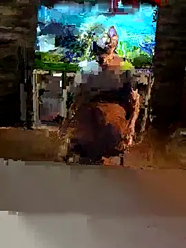 Snapshot of youngMilfLuna chatting on July 21, 2026, 10:05 am youngMilfLuna online show from July 21, 2026, 10:05 am