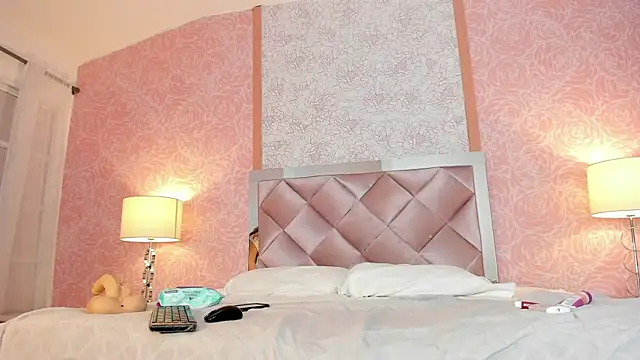 Jenna1  online show from March 14, 2026, 12:44 pm