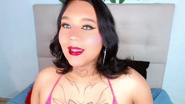 Snapshot of SalomeMiranda chatting on July 22, 2026, 2:46 am SalomeMiranda online show from July 22, 2026, 2:46 am
