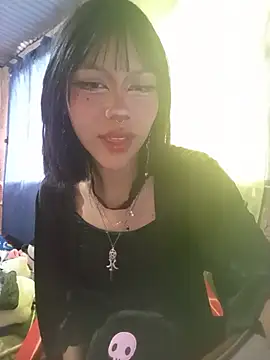 komi chuu online show from July 21, 2026, 5:36 pm