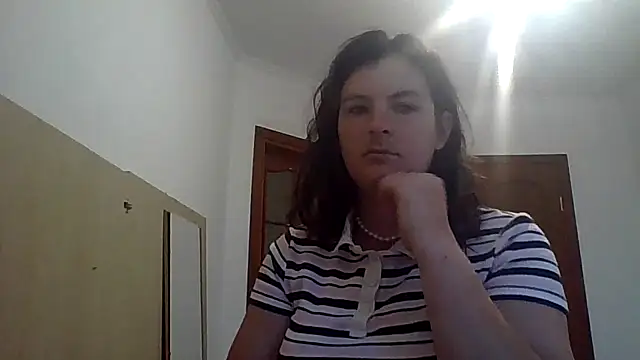 Viktoria5402 online show from July 23, 2026, 2:31 am