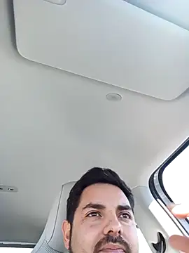 robredoj online show from October 30, 2025, 2:04 pm