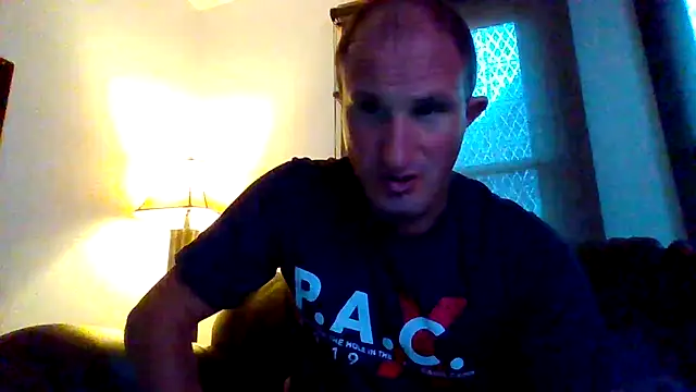 BJKing712 online show from August 4, 2026, 11:31 pm