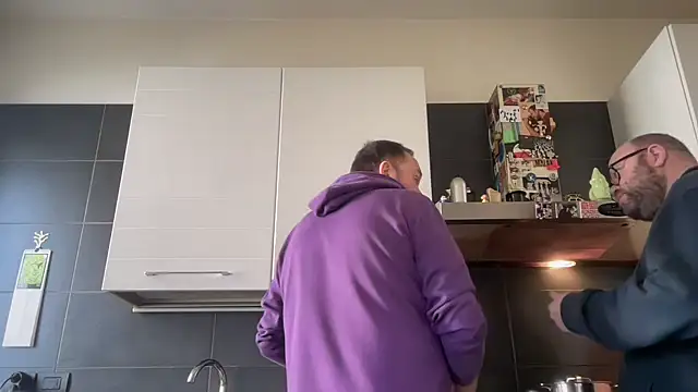 theitalianbear online show from March 15, 2026, 12:34 pm