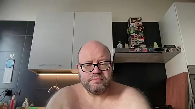 theitalianbear online show from July 8, 2026, 4:57 am