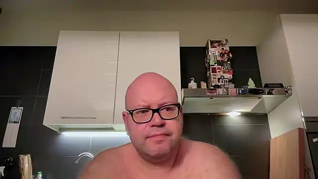 theitalianbear online show from July 22, 2026, 12:23 am