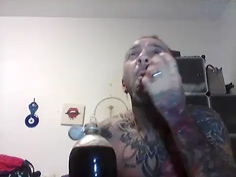 Snapshot of MagicStickBoy chatting on July 11, 2026, 8:09 pm MagicStickBoy online show from July 11, 2026, 8:09 pm