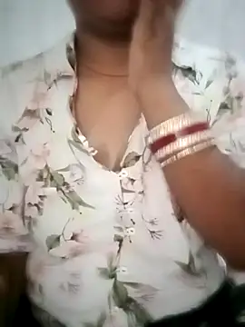 Avni Yadav 001 online show from July 28, 2026, 5:26 am