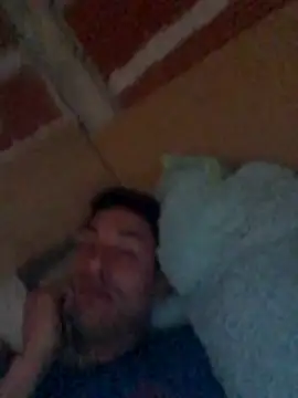 Snapshot of owen_gabriel chatting on August 3, 2026, 3:40 pm owen gabriel online show from August 3, 2026, 3:40 pm