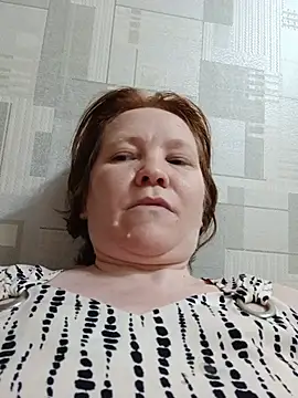 Renata Dell online show from July 28, 2026, 3:43 pm