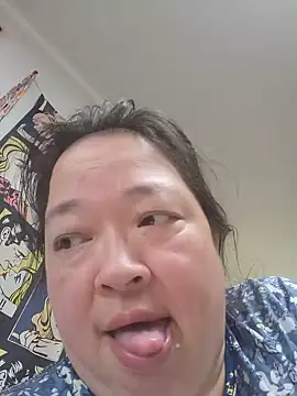mimi7373 online show from July 27, 2026, 9:27 am