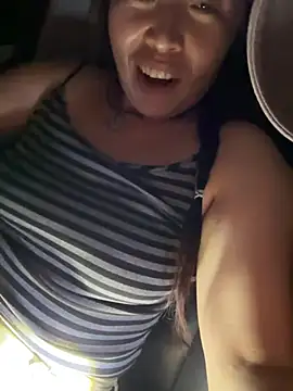 Snapshot of CC013 chatting on July 28, 2026, 2:35 pm CC013 online show from July 28, 2026, 2:35 pm
