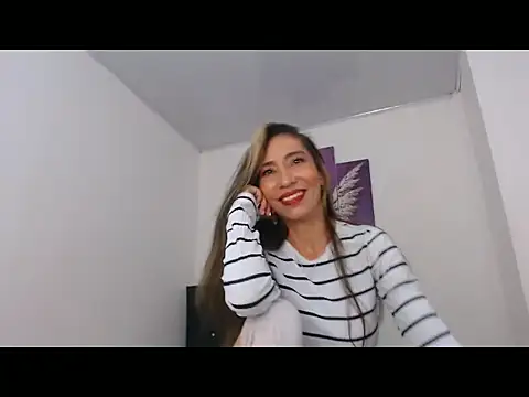 Snapshot of luna_sexth chatting on July 30, 2026, 5:28 am luna sexth online show from July 30, 2026, 5:28 am