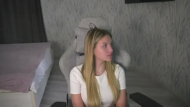 ReaganMolett online show from July 31, 2026, 12:37 pm