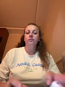 Snapshot of LusiDeam chatting on August 1, 2026, 9:02 pm LusiDeam online show from August 1, 2026, 9:02 pm