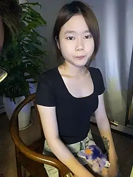 xxmbaby666 online show from August 4, 2026, 1:04 pm