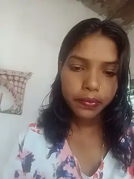 Snapshot of Saanvi_yadav chatting on August 6, 2026, 8:53 am Saanvi yadav online show from August 6, 2026, 8:53 am